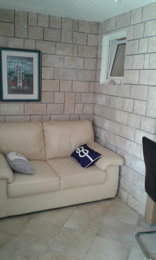 Studio Apartment Marinero Tar-Vabriga ภายนอก รูปภาพ