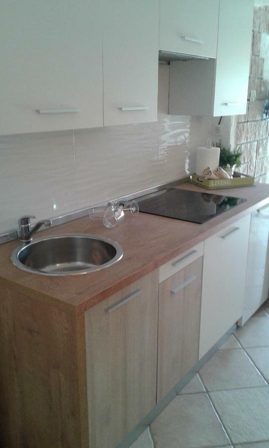 Studio Apartment Marinero Tar-Vabriga ภายนอก รูปภาพ